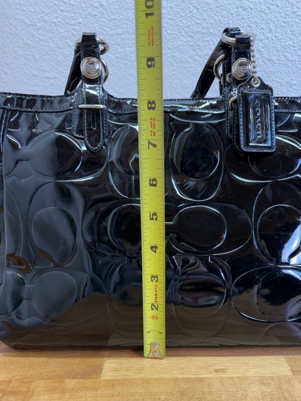 Coach Gallery Tote Black Embossed Signature Patent Leather Shoulder Bag F15246 - Picture 7 of 13